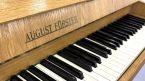 Pianino August FORSTER model 104 svìtlý 